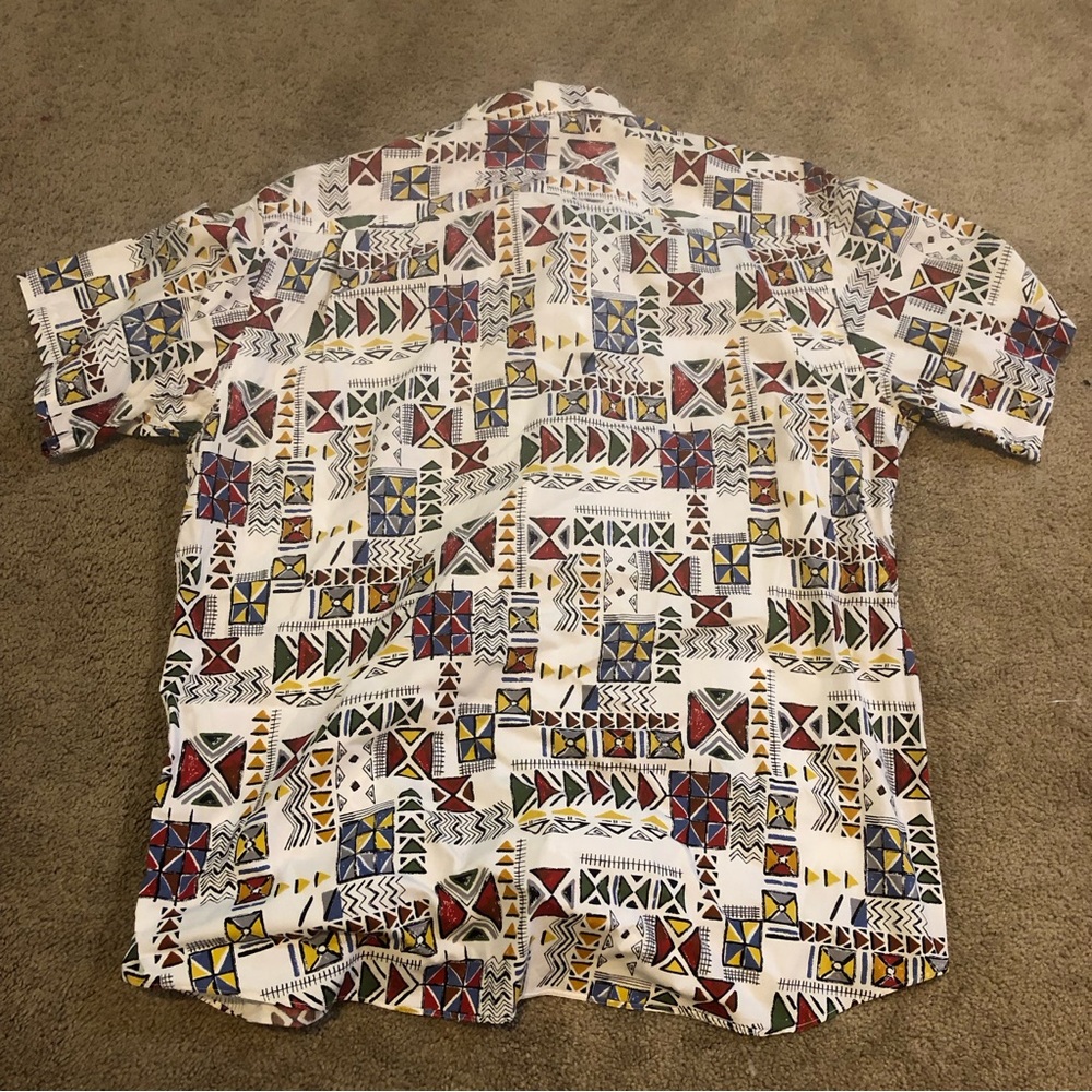 Neiman Marcus Patterned Short Sleeve Button Up - image 3